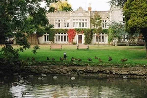 Bicester - OX27 7NZ